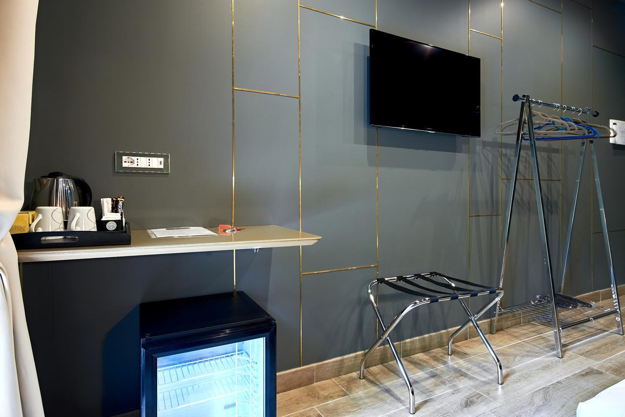 Eleganti Suite In Piazzale Lagosta Milánó Kültér fotó